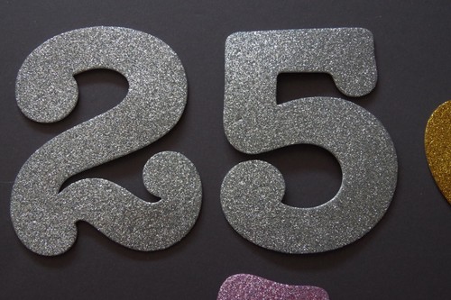 Jubiläumszahl 18 - jubiläumszahl, 25