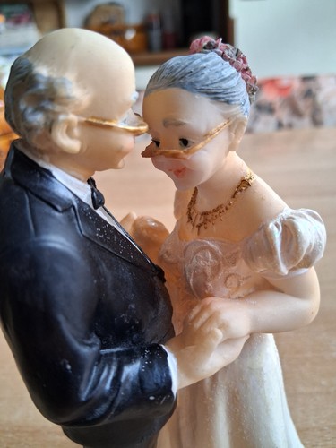 älteres hochzeitspaar - älteres,